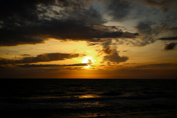 Fototapeta na wymiar Sonnenuntergang Meer