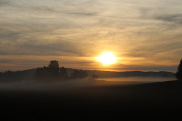 Sonnenaufgang auf der Schwäbischen Alb