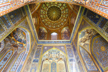 Fototapeta na wymiar Interior of the Ulugh Beg Madrasah, Registan, Samarkand, Uzbekistan, Central Asia