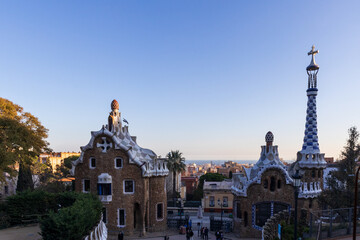 Fototapeta na wymiar Vista da Cidade de Barcelona dentro do Parc Guell