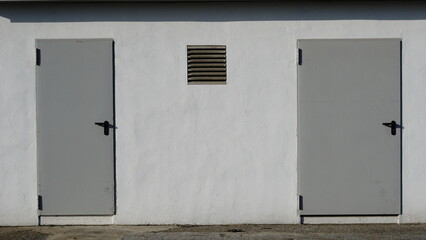 Obraz na płótnie Canvas material industrial house facade