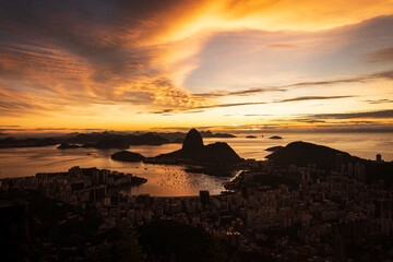 Sunrise Mirante Dona Marta Sugar Loaf View