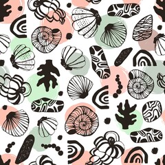 Seamless pattern with seashells. Vector background.