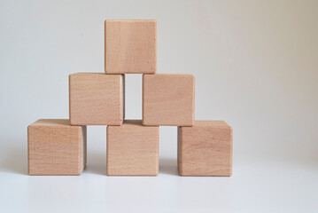 wooden blocks isolated on white background.iş finans kavramı.