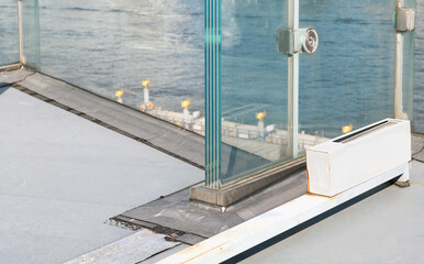 Obraz premium Laminated glass railing five layer.