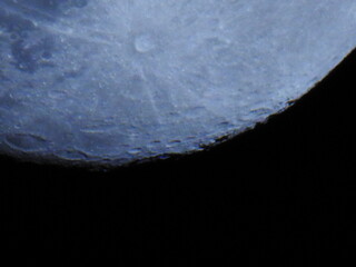 polo sud della luna