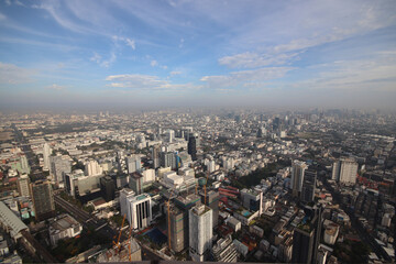 PM 2.5 fog and dust in a city crowded with buildings.