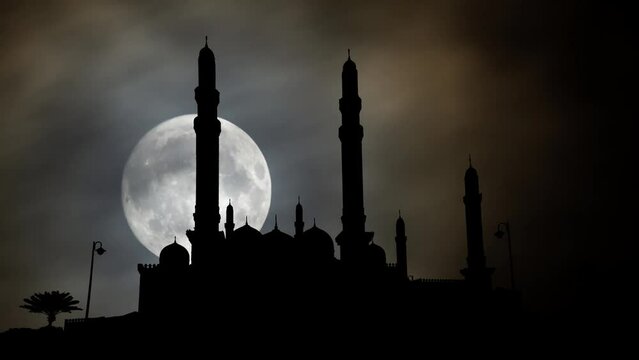 Sanaa, Capital of Yemen: Al Saleh Mosque by Night, Time Lapse with full Moon