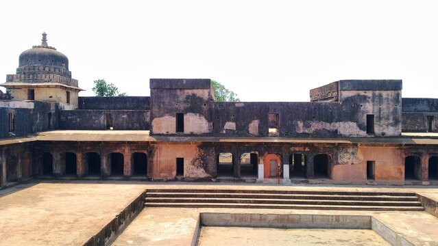 Moti Mahal Ramnagar Mnadla , mandla ka kila
