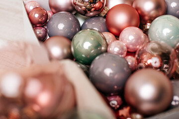 schöne pastellfarbene Glaskugel