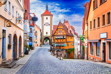 Fototapeta na wymiar Rothenburg ob der Tauber, Germanu - Siebers Tower and Kobolzell Gate, beautiful Bavaria city.