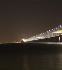 Fototapeta premium Jambatan pulau pinang or penang bridge at night