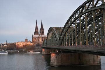 Fototapeta premium cologne cathedral country