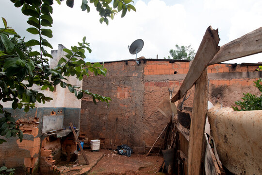 The Extremely Poor Housing Conditions In The City Of Planaltina, And Throughout Brazil.