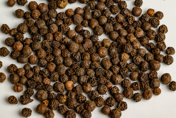 pimenta, negro, condimento, alimento, isolado, grão de pimenta, branco, ingrediente, grão de pimenta, tempero, macro, porca, apimentado, seco, insaturado, condimento, culinária, close up, seed, aromát