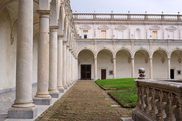 Obraz premium Cloître de San Martino