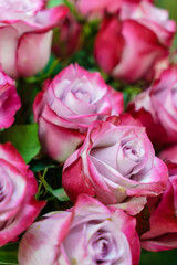 Fototapeta na wymiar Large beautiful bouquet of rose flowers
