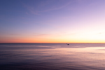 Obraz premium Amanecer en el mediterraneo