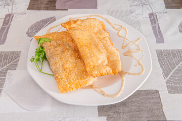 Cheese cakes, also called “pastelitos”, are a traditional Colombian-Venezuelan breakfast. They are part of the typical gastronomy of the Andean region