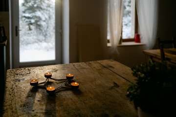 candles/ tea lights  in shape of star