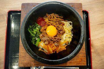牛カルビ石焼ビビンバ