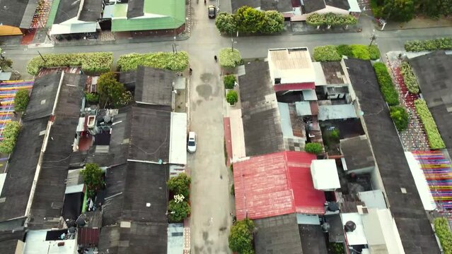 Calles y pueblos desde el aire