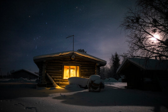 Cabin Under the Moonlight