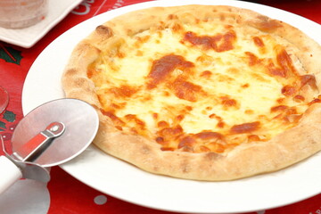 ピザのアップ｜パーティー料理