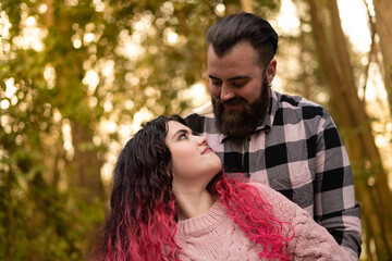 Pareja de enamorados en el día de San Valentín