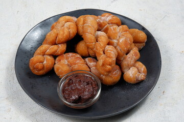 Korean Twisted doughnuts (donut) or Bread Stick, Wang kkwabaegi (kkwabaegi ) also known in the philippines as a Shakoy or pilipit