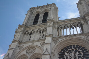 NOTRE DAME DE CITY Architecture Element