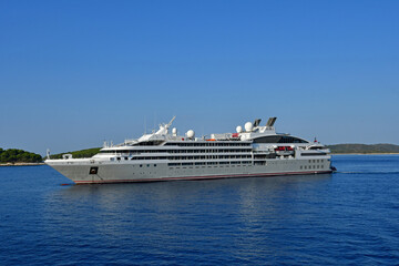 Fototapeta na wymiar Hvar, Croatia - september 5 2021 : cruise boat