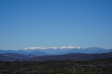陶史の森　展望台から眺める青空と中央アルプス