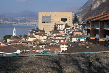 La cittadina di Campione d'Italia in riva al lago Ceresio.