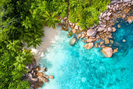 Secret small beach in the bay of Anse Lazio beach, Praslin, Seychelles
