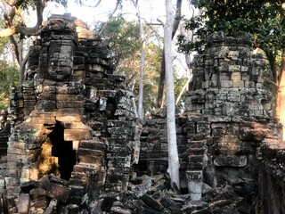 Fototapeta na wymiar Ancient Khmer Temple