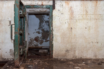 Fototapeta na wymiar Abandoned military shelter from the Cold War in Poland 