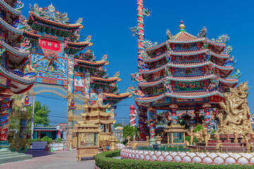stunning chinese temple in thailand