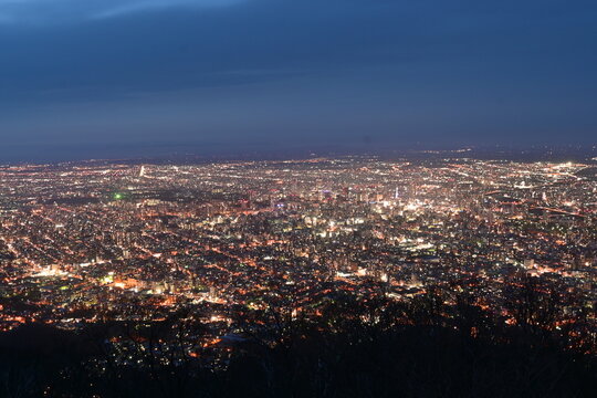 札幌の夜景 © 勇吾 若谷