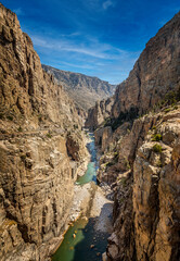 Fototapeta na wymiar The canyon of the Shoshone river behind the Buffalo Bill dam