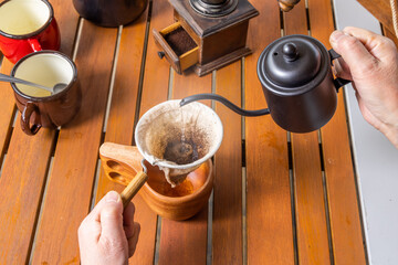 ドリップコーヒー　 drip coffee at campsites and outdoors 
