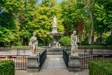 Obraz premium detail of aranjuez park in madrid, spain