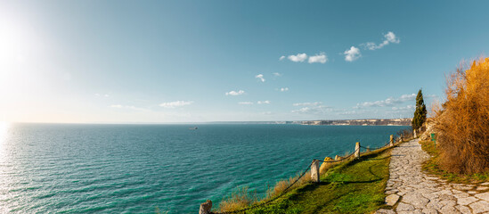 Klippen am Kap Kaliakra an der Schwarzmeerk&uuml;ste in Bulgarien