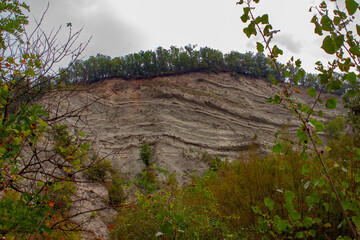 The stratification of the soil of the various geological areas on the Reggio-Emilian Apennines.
