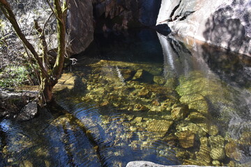 naturaleza salvaje,montañas y mar