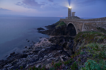 Lever de Soleil sur le minou