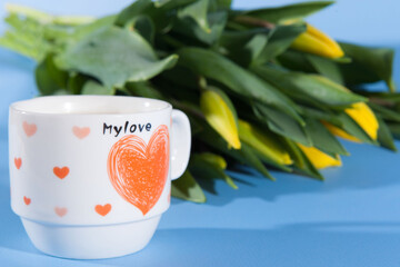 Flowers and coffee. Romance on Valentine's Day