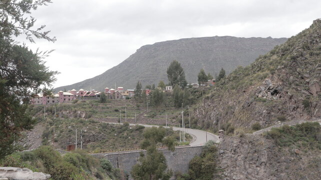 paisaje hacia pueblo de machay