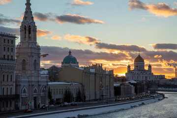 Fototapeta na wymiar Rosneft building in the evening In Moscow in winter