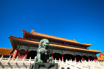 Lew w Zakazanym mieście (Pekin) - obrazy, fototapety, plakaty